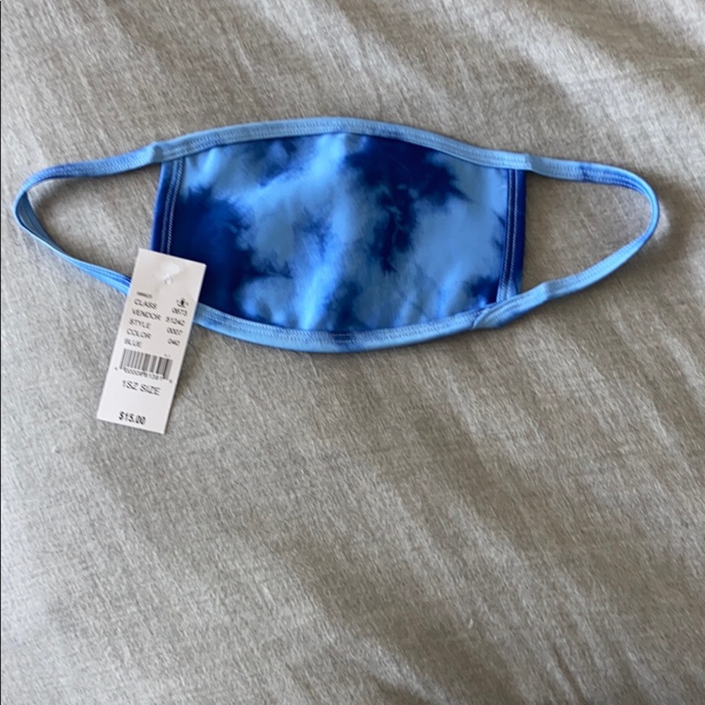 Pacsun Mask